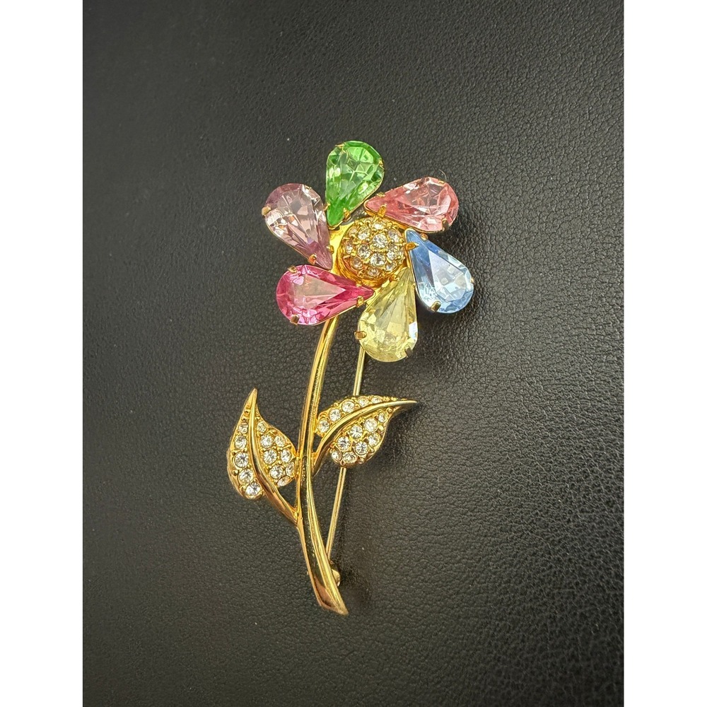 JOAN RIVERS Flower Spinner Brooch Classics Collection Gold Tone Floral Pin